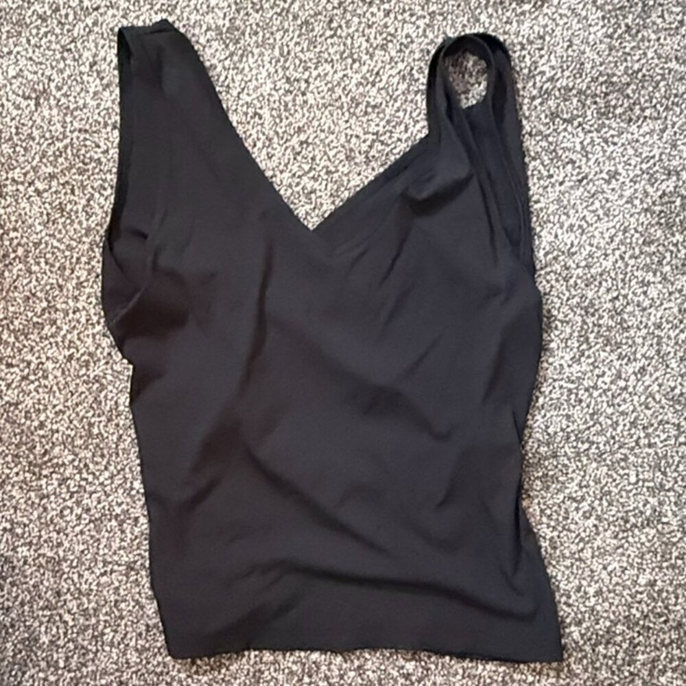 Zyia Active black cutout tank top - NWOT